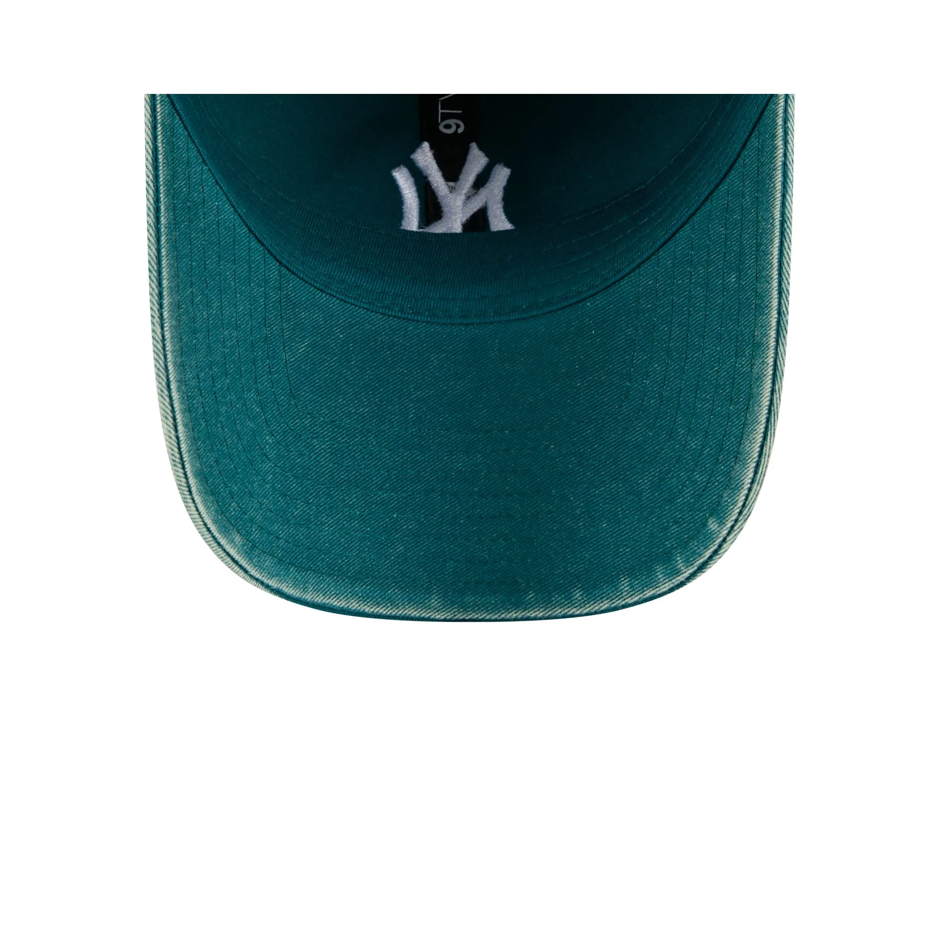 New York Yankees Snow Wash Seasonal Midnight Green 9TWENTY Cloth Strap - Image 7
